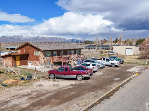 560 W Grand Ave, Arco, ID 83213