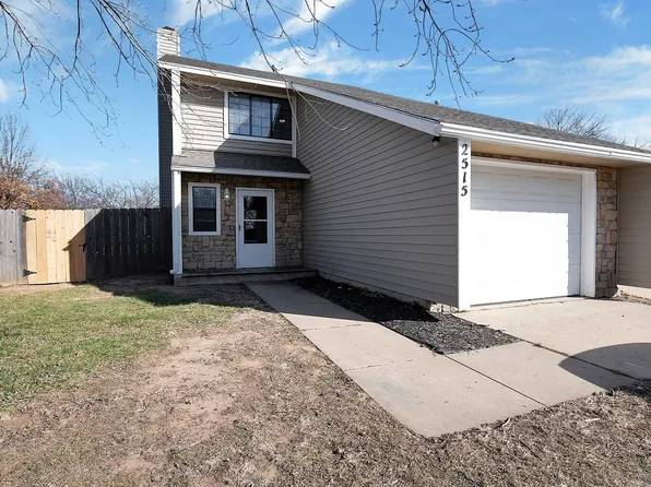 2515 S Yellowstone Ct, Wichita, KS 67215
