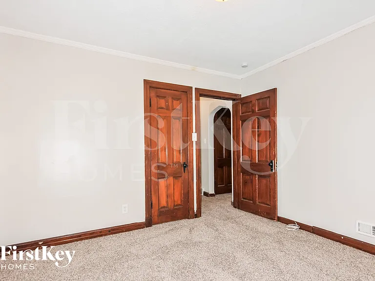 4440 Parker Rd — Photo 11