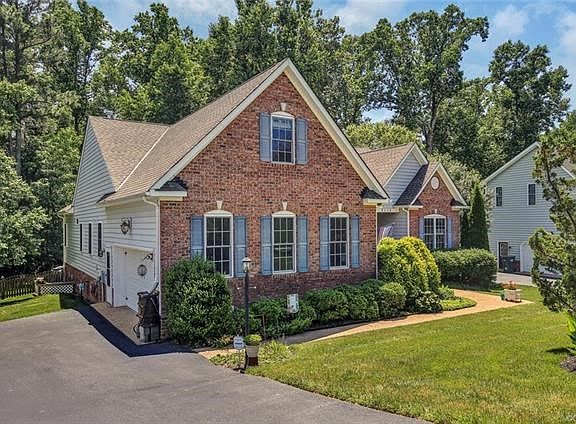 2nd image of 5809 Dorton Ln