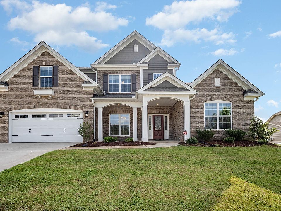 1st image of 235 Scotts Bluff Dr