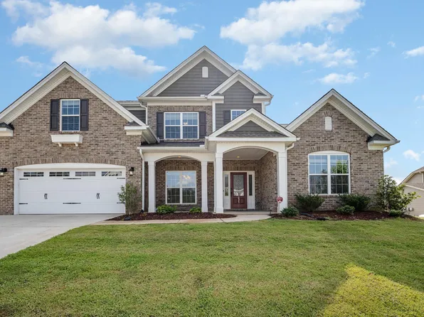 235 Scotts Bluff Dr, Simpsonville, SC 29681