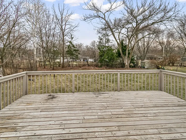 15647 W Birchwood Ln — Photo 36
