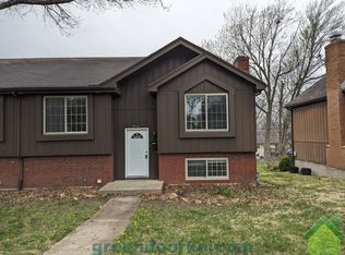 9140 W 78th St #9140, Overland Park, KS 66204