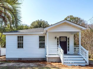 2646 Madden Dr, North Charleston, SC 29405