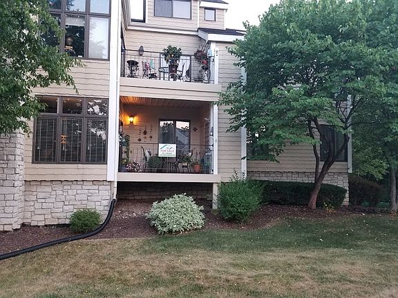 2nd image of 1612 Lake Knoll Dr