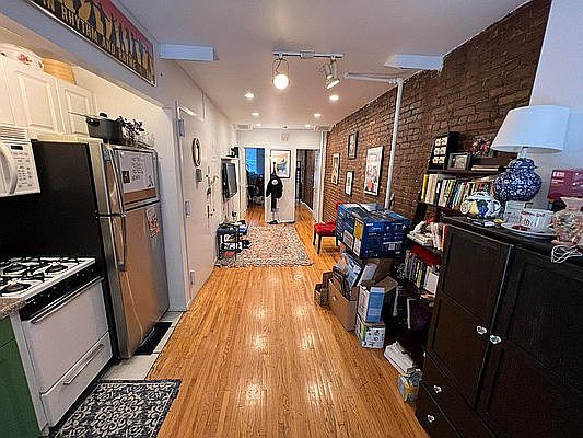 1st image of 442 W 45th St #44