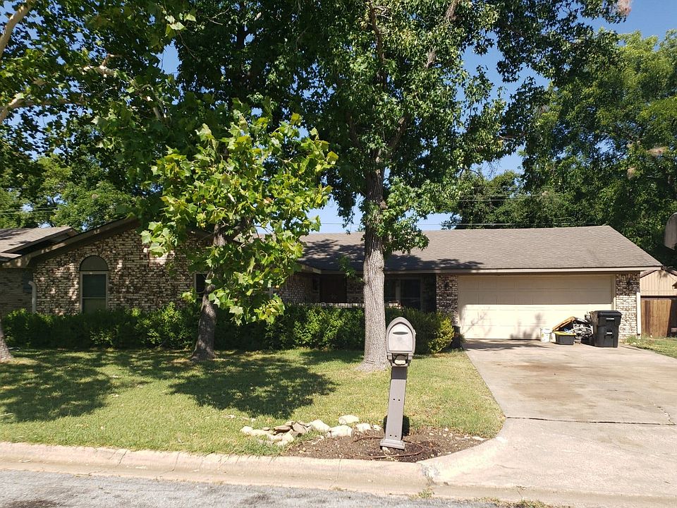 1st image of 516 Dean Dr