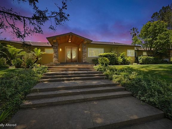 2nd image of 350 Corralitos Ridge Rd