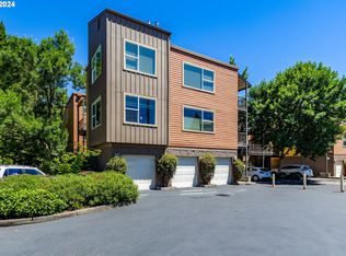 347 Rustic Pl APT 14, Eugene, OR 97401