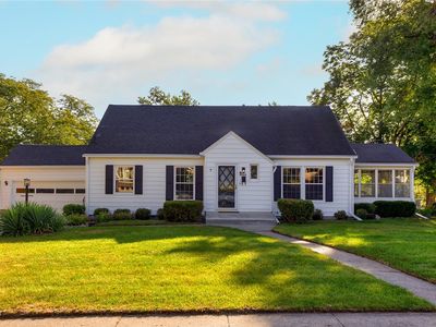 1325 62nd St, Des Moines, IA, 50311