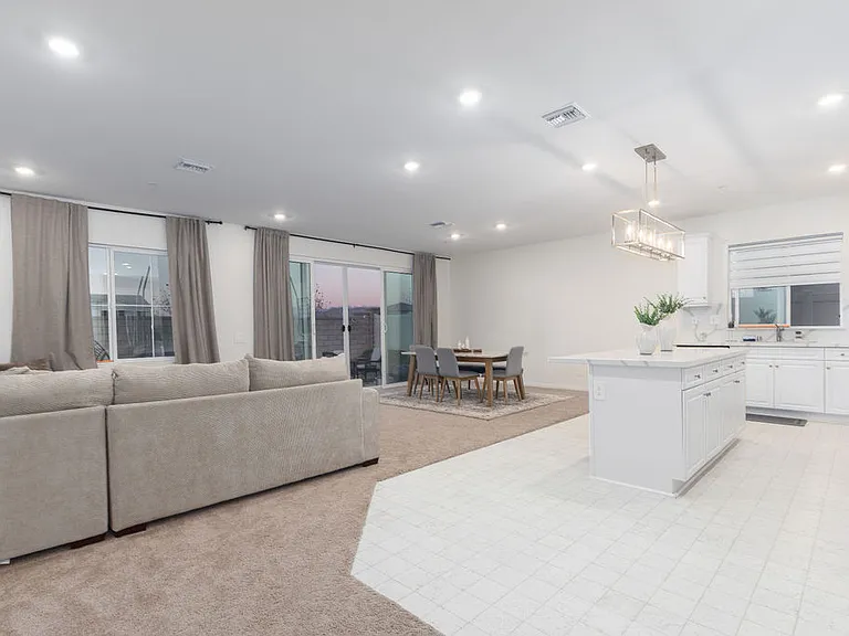 27035 Kodiak Ct — Photo 14