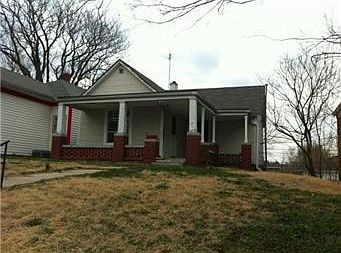 1st image of 625 Dakota St