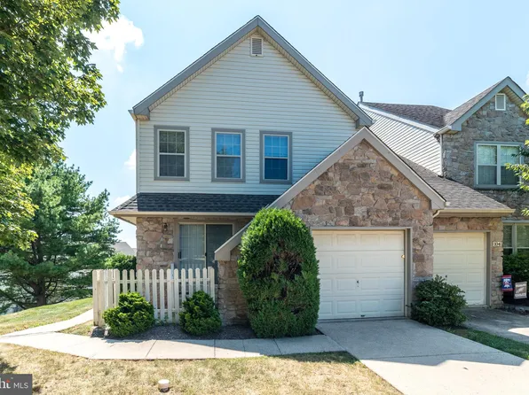 106 Larkspur Ct, Chalfont, PA 18914