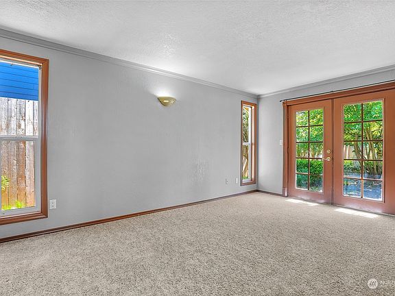4th image of 3830 167th Street NW