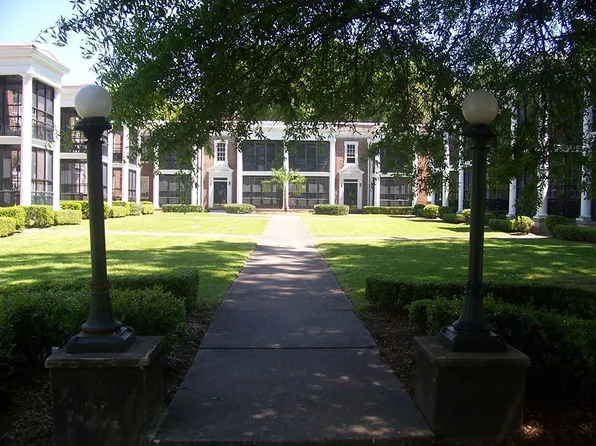 1813 S. Hull, 1813 S Hull St #C4045c320, Montgomery, AL 36104