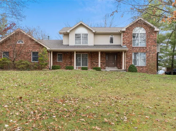 13512 Pine Wood Trl, Saint Louis, MO 63128