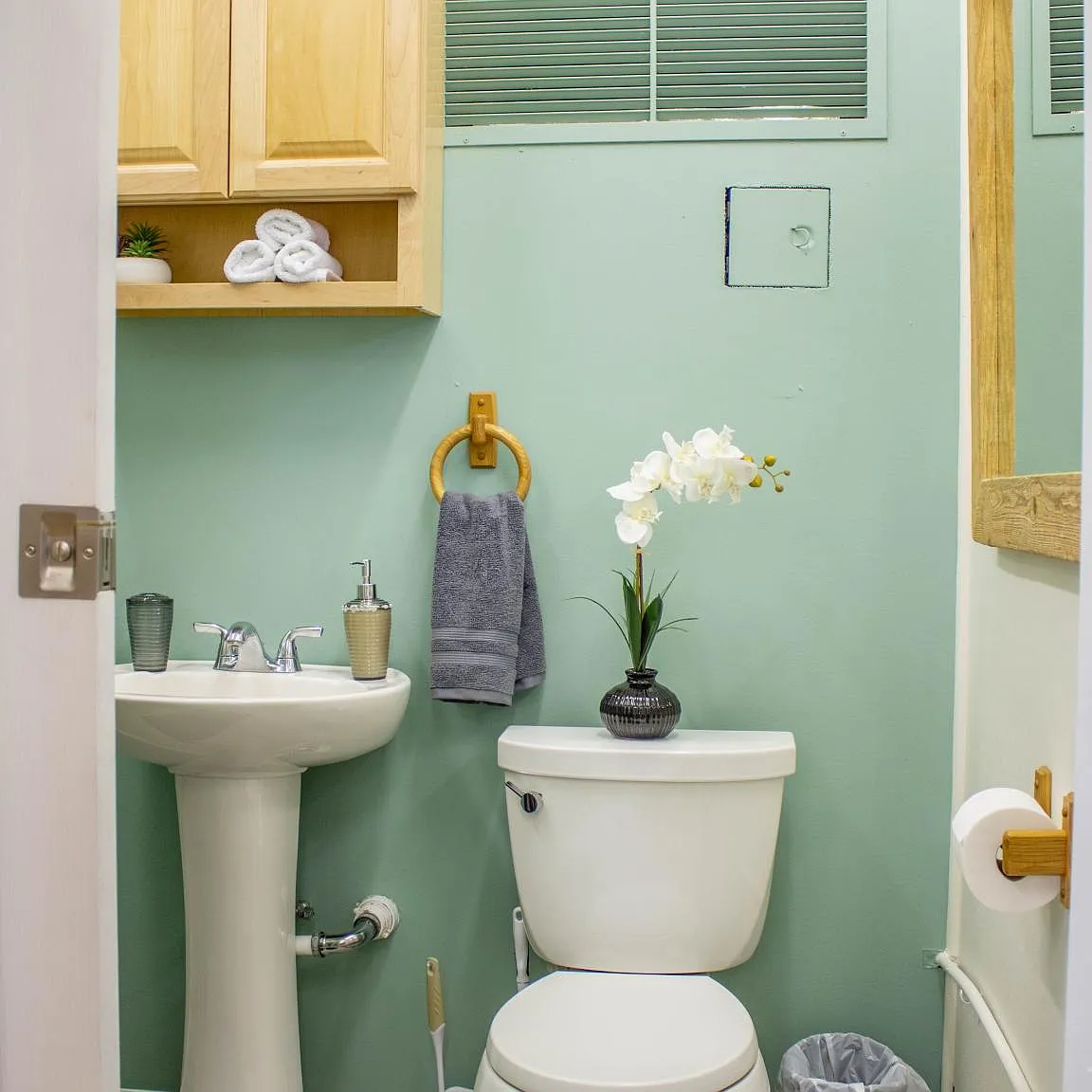 13 Sherry Ln — Photo 4