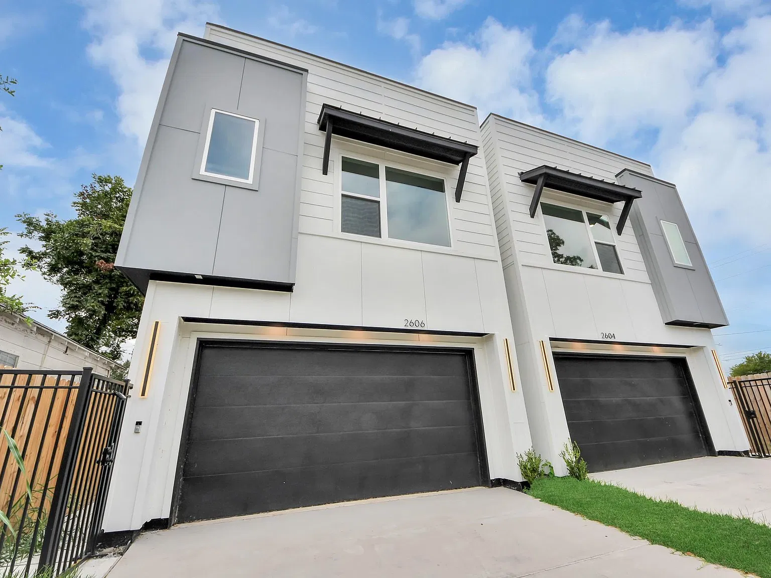 3 bed, 3.5 bath, 2000 sqft, $2,700 — Photo 2