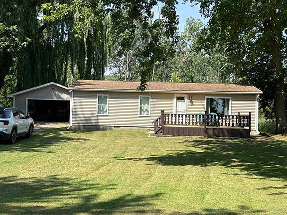 2nd image of 4767 N Saginaw Bay Shore Dr
