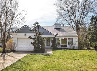 120 Southern Hilands Dr, Pittsburgh, PA