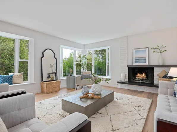 5 Fellowship Cir, Santa Barbara, CA 93109