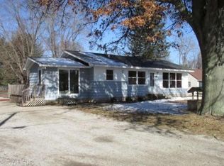 1109 S Drent Rd, Muskegon, MI 49442