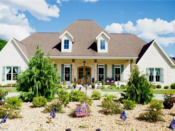 55 Mallard Ln, Saint Marys, WV 26170