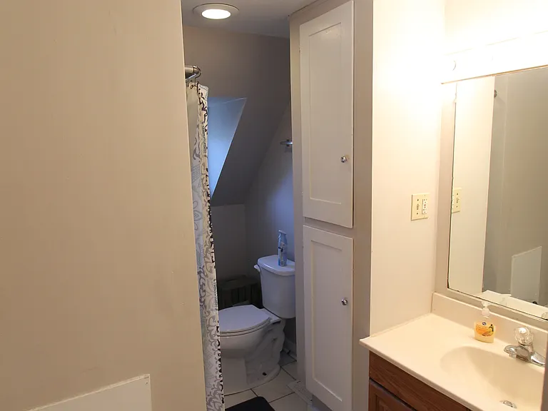 1325 Packard St #2 — Photo 5