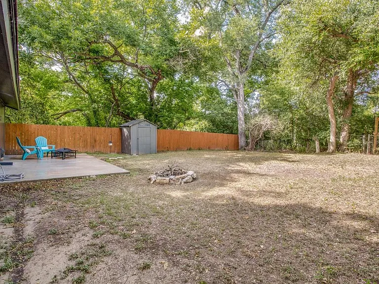 1109 Gardner Cv — Photo 12