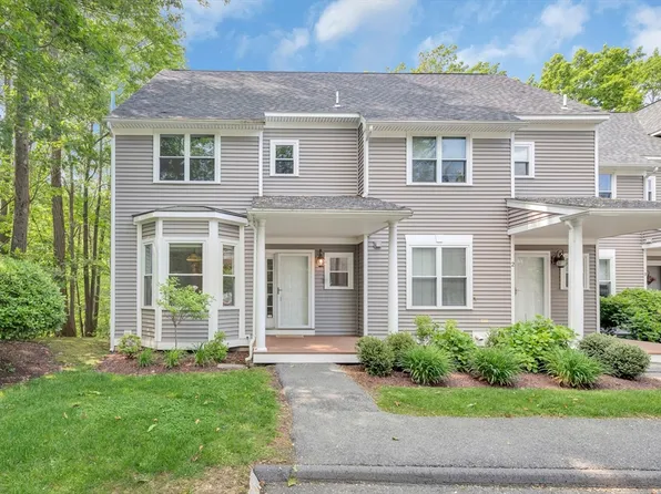 1 Maple Ridge Dr #1, Burlington, MA 01803