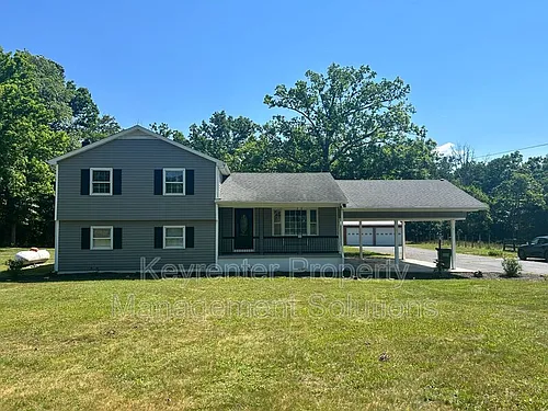 781 Cold Springs Rd Photo 1