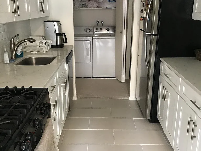 1326 Spruce St #42-905 — Photo 5