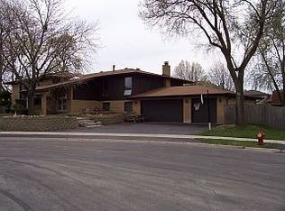 5024 Golf Ct, Midlothian, IL 60445