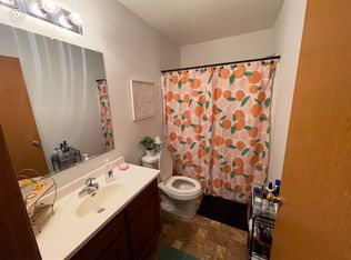 405 Jackson St #G, Warrensburg, MO 64093