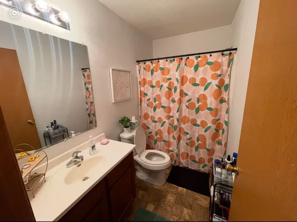 405 Jackson St #G, Warrensburg, MO 64093