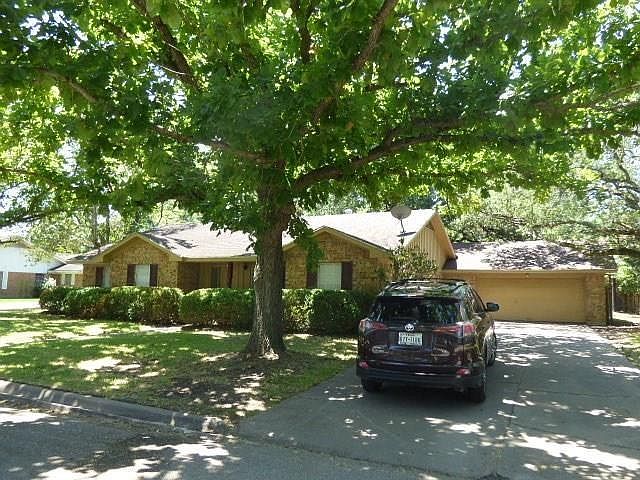 1st image of 3314 Fairway Dr
