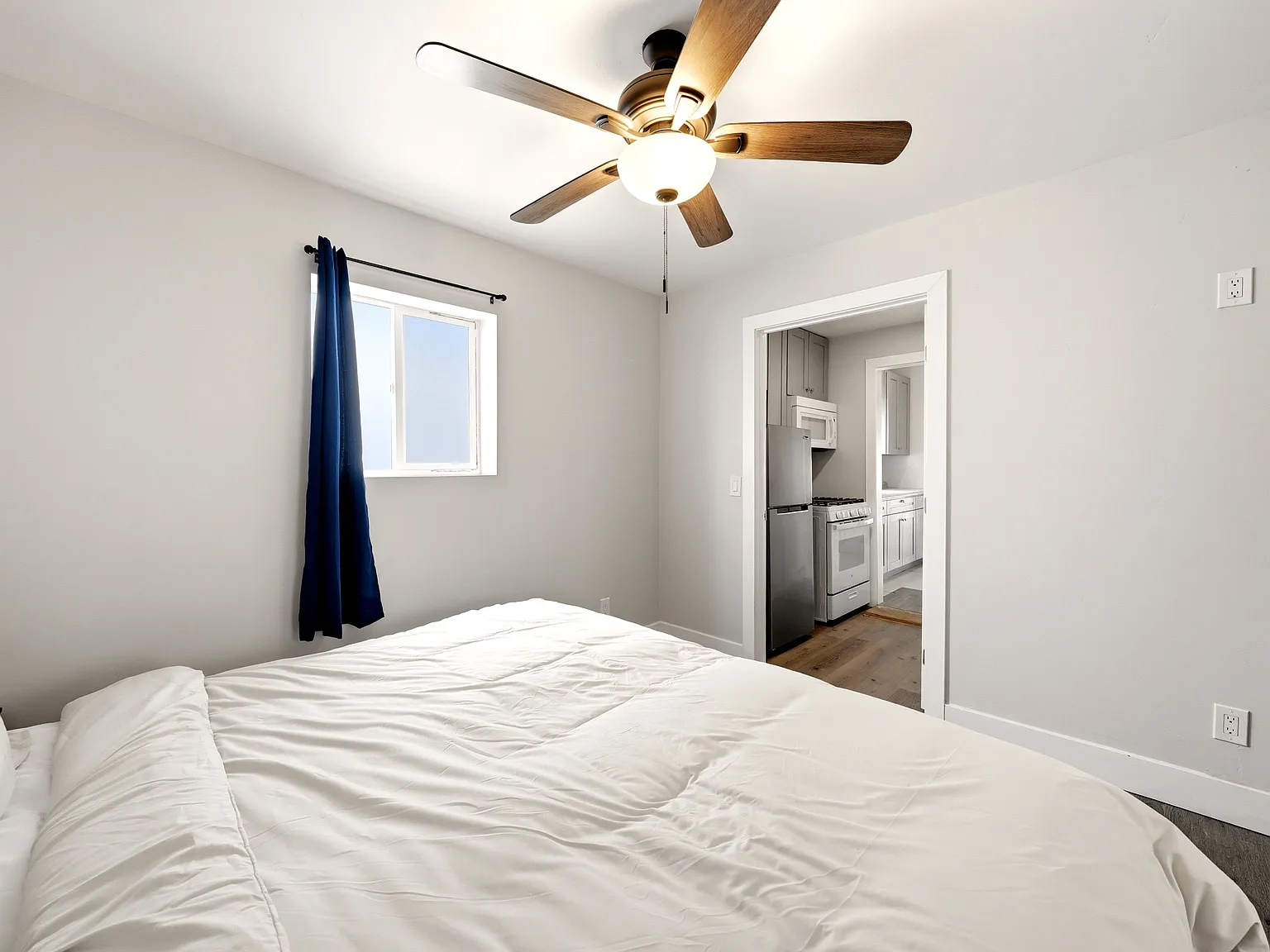 1 bed, 685 sqft, $4,050 — Photo 2