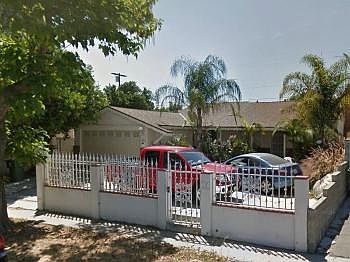 1st image of 8359 Wakefield Ave