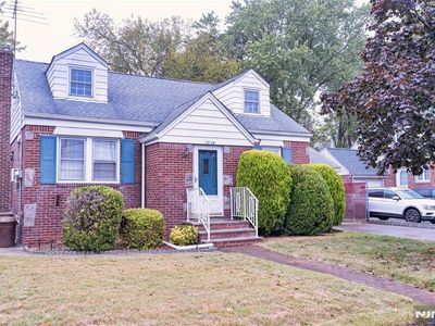 17-19 Berdan Ave, Fair Lawn, NJ, 07410