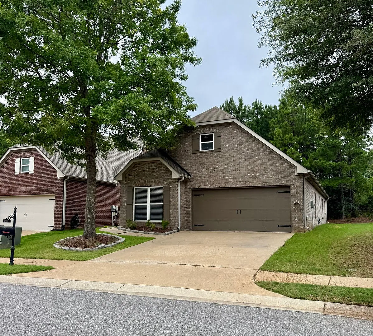 Building Photo - 2722 Oxmoor Way