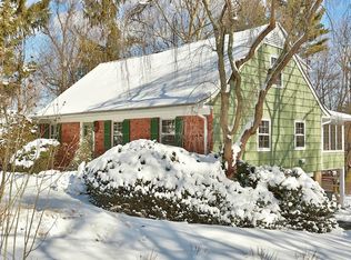 44 Bocket Rd, Pearl River, NY 10965