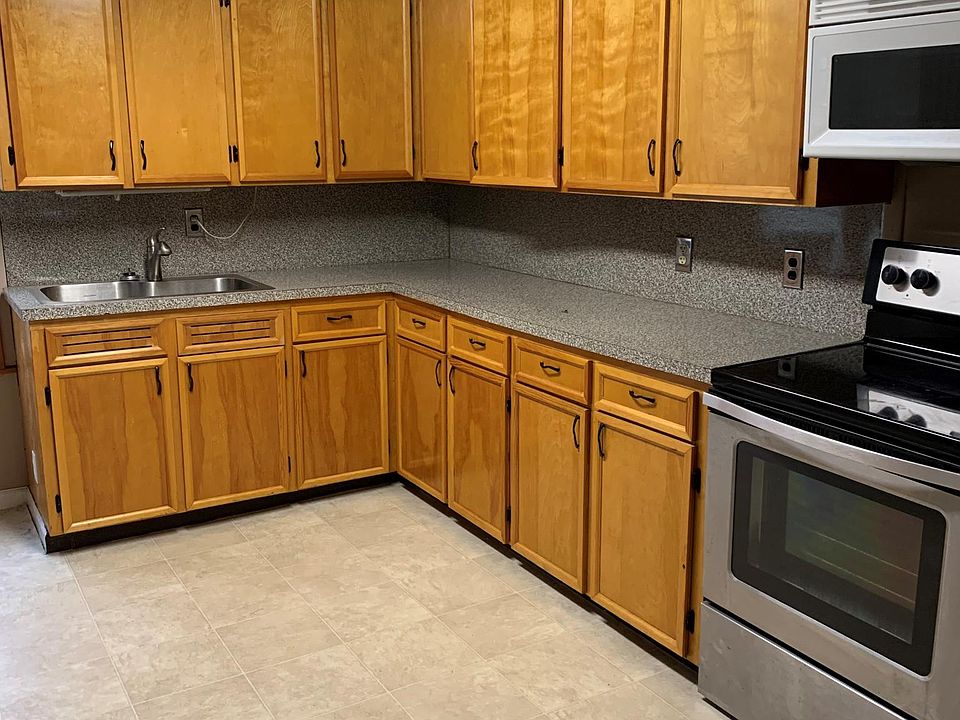 Living area that opens to private front porch.