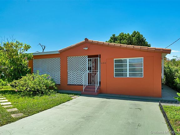 3rd image of 450 NW 23rd Ave