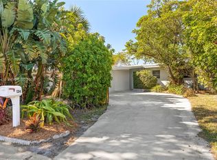 124 Aucila Rd, Cocoa Beach, FL 32931