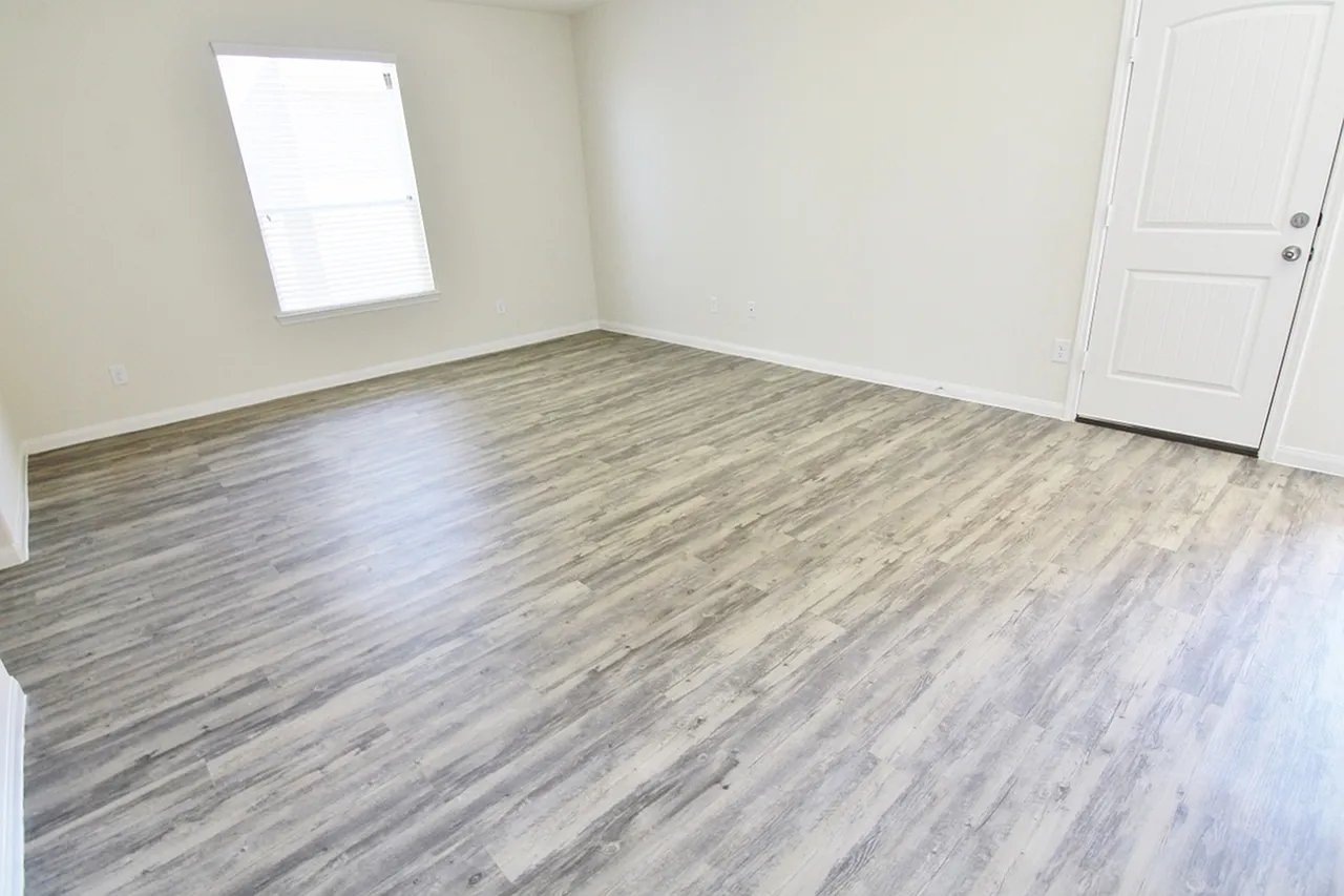 Brenwood Circle Townhomes — Photo 2