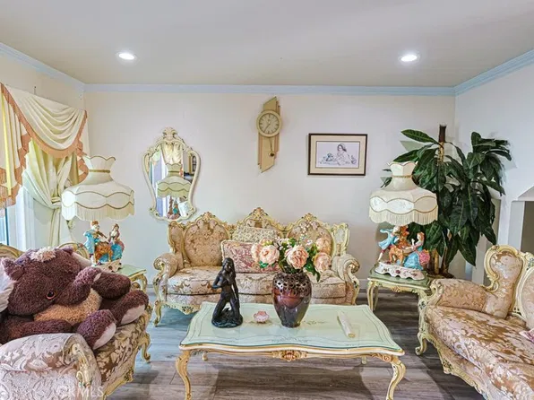 11077 Robinson Dr, Stanton, CA 90680