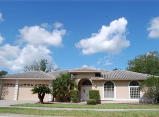 1912 Dunloe Cir, Dunedin, FL 34698