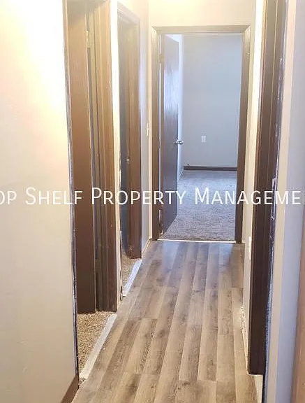 1328 Williams St — Photo 15