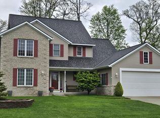 2511 Danton Dr SW, Wyoming, MI 49519